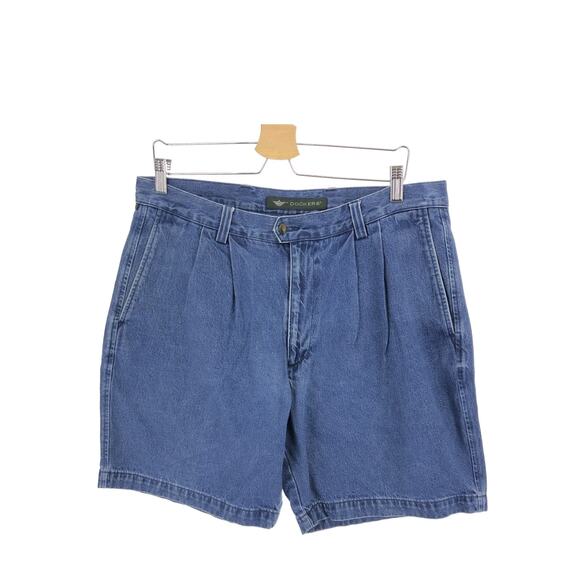 Dockers Vintage 90s  pleated denim jeans shorts with slanted pockets size 45R - Picture 1 of 7
